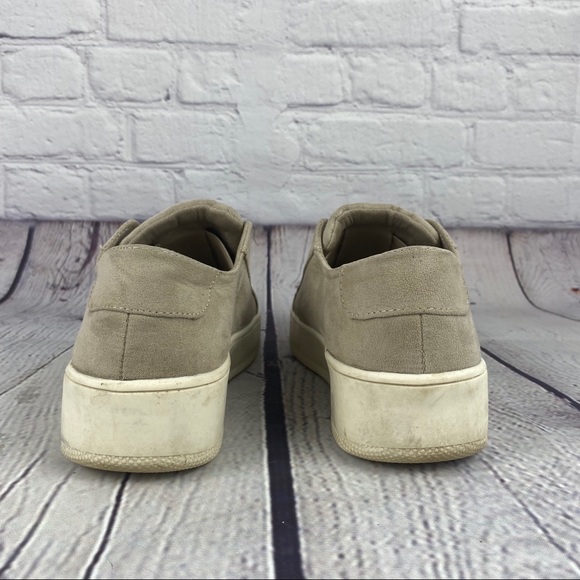 Faded glory tan slip on sneakers size 8 - Picture 4 of 7